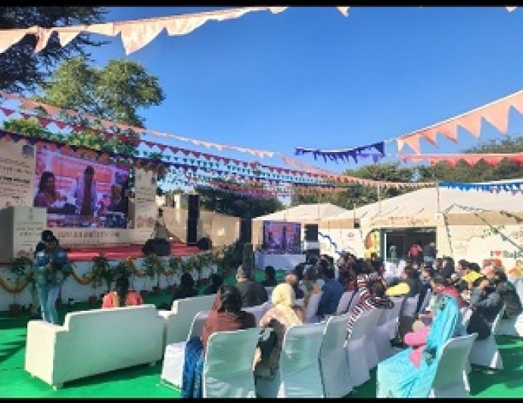 30 दिसंबर तक चलने वाले सरस राज सखी राष्ट्रीय मेले का जवाहर कला केंद्र जयपुर में शुभारंभ
