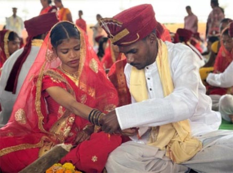 पूवर्ती में अब गोलियों की गूंज नहीं, बज रही शहनाई