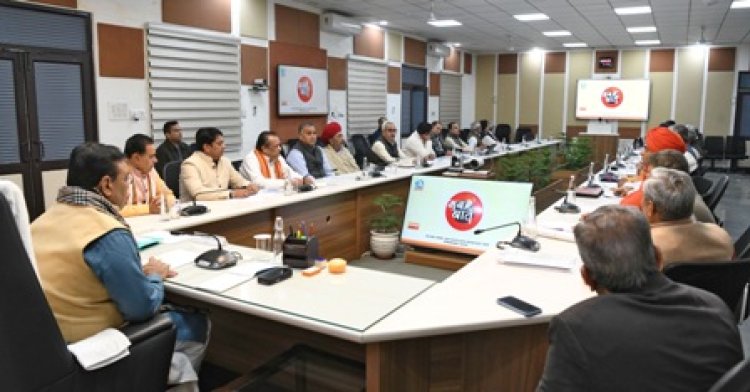 CM भजनलाल शर्मा ने सुना ‘मन की बात’, कहा ‘संविधान हमारे लिए गाइडिंग लाइट’