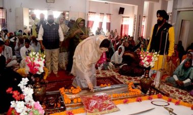 गुरु गोविंद सिंह जी पूरे समाज के लिए प्रेरणा का स्रोत है : राज्यमंत्री गौर