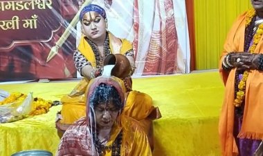 मप्र की  प्रथम किन्नर श्रीश्री 1008 महामंडलेश्वर संजना सखी बनी