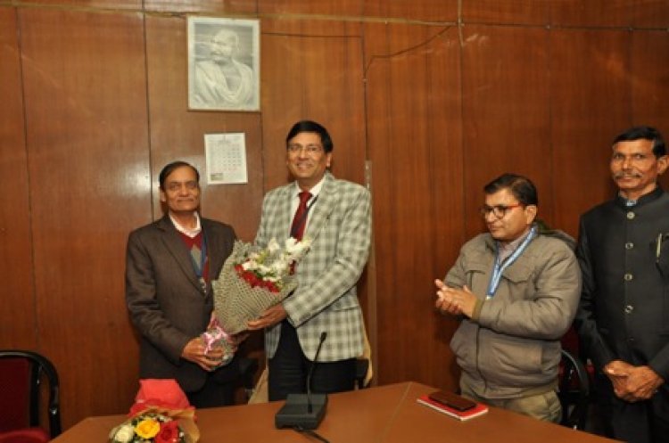 नए वर्ष में पशु चिकित्सा संस्थानों को बेहतर बनाने के लिए नवाचारों की शुरूआत