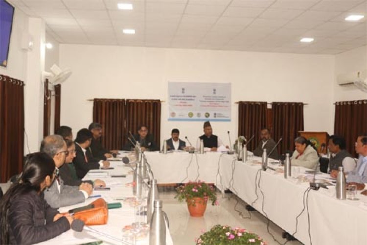 संसद की संचार और सूचना प्रौद्योगिकी स्थाई समिति ने बांधवगढ़ टाइगर रिजर्व का किया दौरा