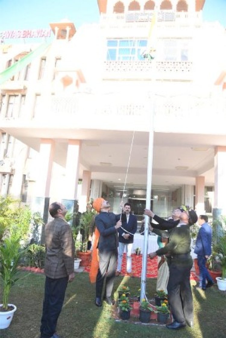 राजस्थान आवासन मण्डल मुख्यालय पर हर्षोल्लास से मनाया गया गणतंत्र दिवस