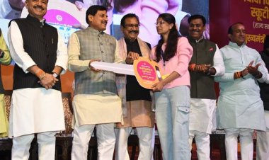मेरिट के साथ-साथ नैतिक मूल्यों और संस्कारों का अनुसरण जीवन में सफलता के लिए आवश्यक : मुख्यमंत्री डॉ. यादव
