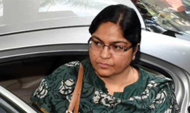 28 महीने तक जेल में रहीं पूजा सिंघल की नियुक्ति आईटी विभाग में