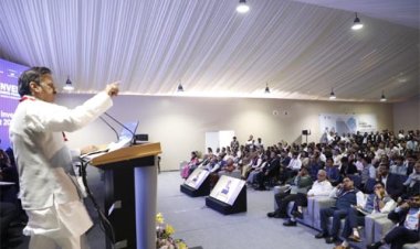 आयुष्मान भारत योजना से स्वास्थ्य सेवा और फार्मा क्षेत्र में असीम संभावनाएँ हुई हैं विकसित: उप मुख्यमंत्री शुक्ल