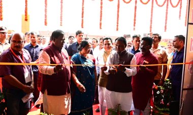 କେନ୍ଦୁଝର ଆଞ୍ଚଳିକ କୃଷି ଯନ୍ତ୍ରପାତି ମେଳା ୨୦୨୫କୁ  ଉଦଘାଟନ କଲେ ମାନ୍ୟବର ମୁଖ୍ୟମନ୍ତ୍ରୀ ଶ୍ରୀ ମୋହନ ଚରଣ ମାଝୀ