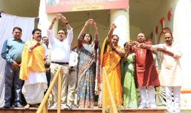 विक्रमोत्सव- 2025 झाबुआ में सूर्य उपासना कार्यक्रम में मंत्री भूरिया शामिल हुई