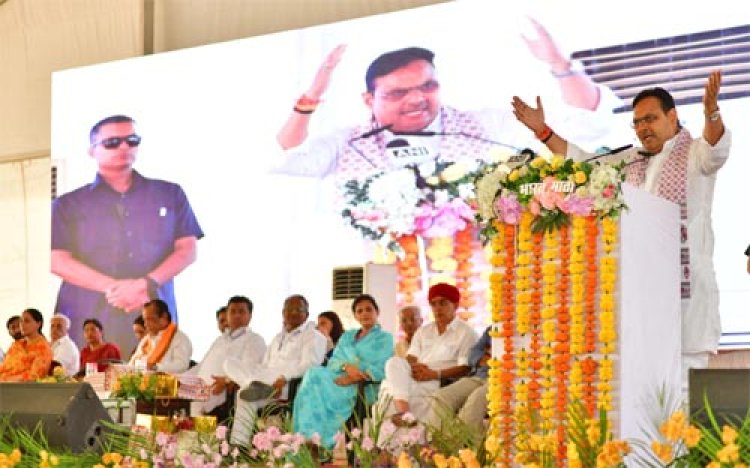 नारी का सम्मान समाज और देश-प्रदेश के विकास की पहली सीढ़ी, राज्य सरकार के लिए महिला सशक्तीकरण सर्वोच्च प्राथमिकता: मुख्यमंत्री भजनलाल शर्मा