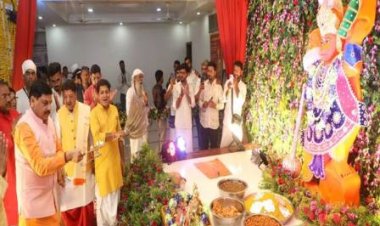 मुख्यमंत्री डॉ. यादव ने इंदौर के पितृ पर्वत पर हनुमान जी के दर्शन कर की पूजा-अर्चना