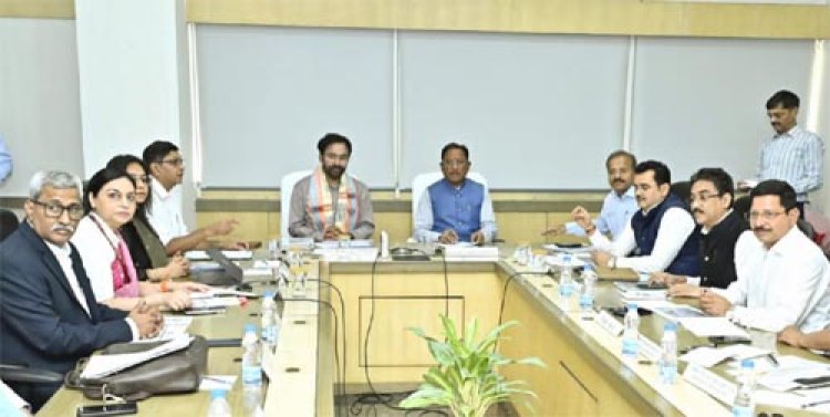 मुख्यमंत्री विष्णु देव साय और केंद्रीय कोयला मंत्री जी. किशन रेड्डी ने खनिज विभाग के कामकाज की समीक्षा की