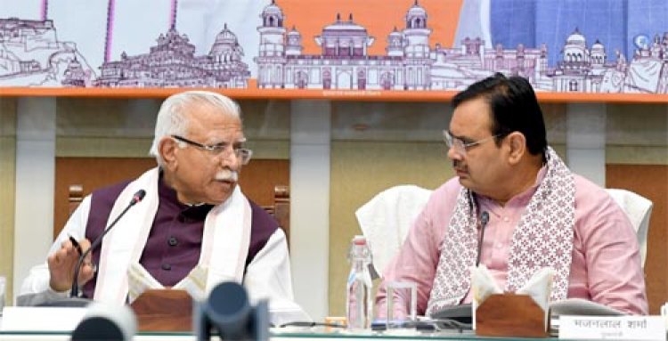 अधिकारी केन्द्र के साथ समन्वय बनाकर योजनाओं का करें समयबद्ध क्रियान्वयन: मुख्यमंत्री भजनलाल शर्मा अक्षय