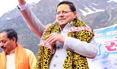 केदारनाथ में मुख्य सेवक भंडारा में मुख्यमंत्री ने श्रद्धालुओं को वितरित किया प्रसाद