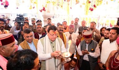 गंगोत्री और यमुनोत्री धाम के कपाट श्रद्धालुओं के लिए खुले