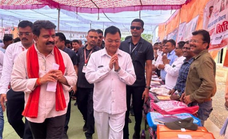 गांव-गांव पहुंचा सुशासन तिहार, कबीरधाम में समाधान शिविर बना विकास का मंच