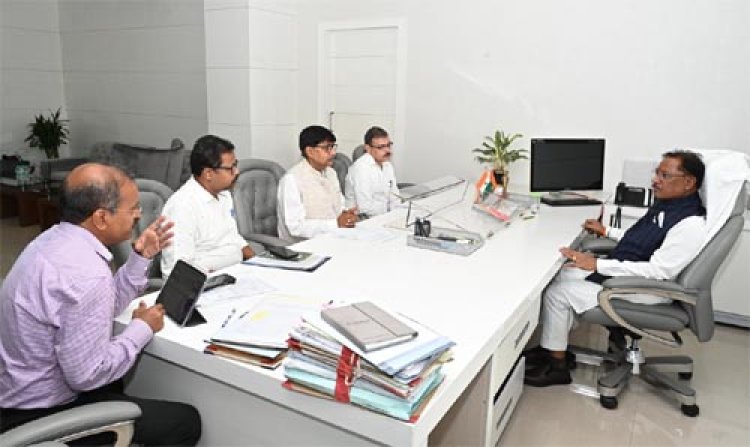 मुख्यमंत्री विष्णुदेव साय ने कर्रेगुट्टा पहाड़ी पर जारी एंटी नक्सल ऑपेरशन का अपडेट लिया