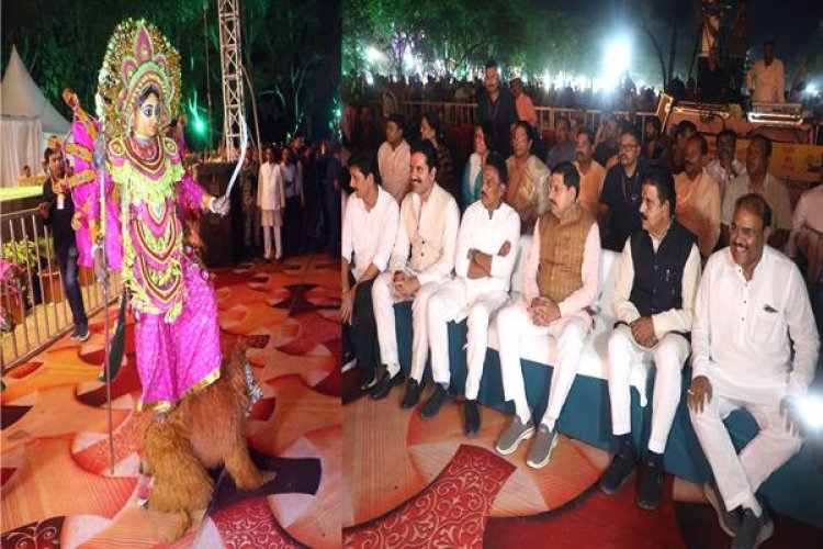 मुख्यमंत्री डॉ. यादव लालबाग में चल रहे मालवा उत्सव में हुये शामिल