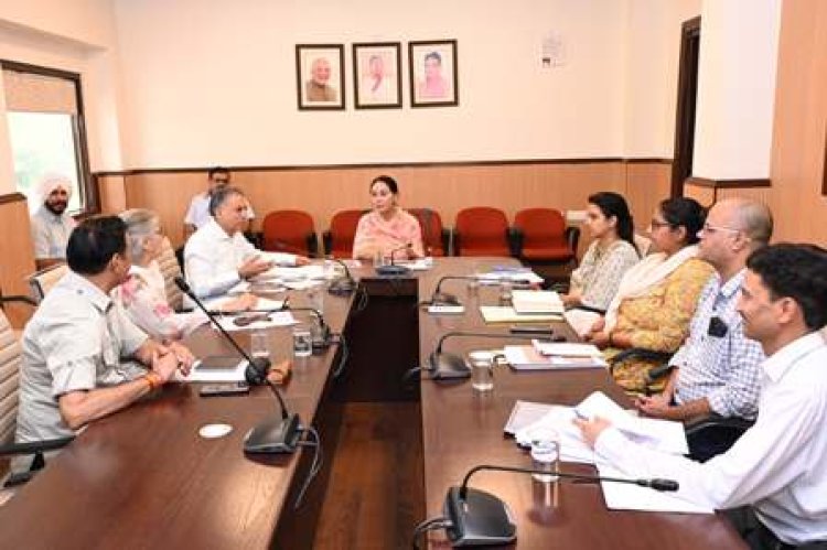 राजस्थान में पर्यटन को नई उड़ान देने की तैयारी, उपमुख्यमंत्री दिया कुमारी ने की उच्चस्तरीय समीक्षा बैठक