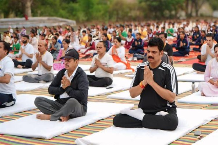 योग तन और मन के लिए संजीवनी है, योग अवश्य करें : मंत्री राजपूत