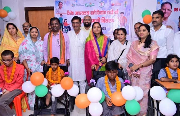 जीवनोपयोगी ज्ञान से ही मिलेगी सच्ची सफलता: मंत्री श्रीमती राजवाड़े