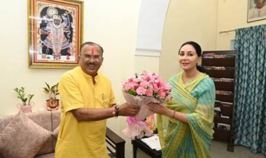 देवनानी को तीज महोत्सव का आमंत्रण दिया, विधानसभा अध्यक्ष से उप मुख्यमंत्री दिया कुमारी ने की मुलाकात
