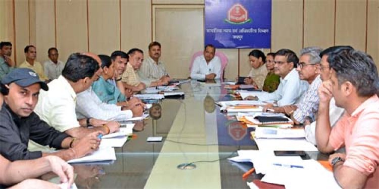 निदेशक ने ली समीक्षा बैठक, बजट घोषणाओं सहित विभिन्न योजनाओं को तय समयावधि में पूर्ण करने के दिए निर्देश