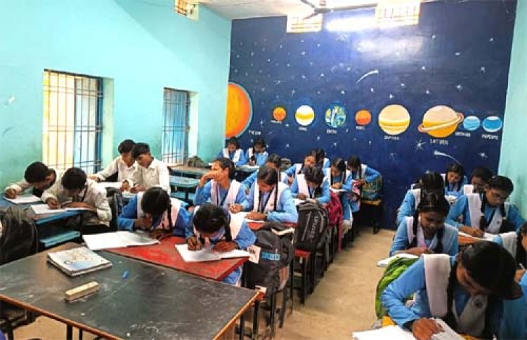 युक्तियुक्तकरण से स्कूलों में लौटी रौनक