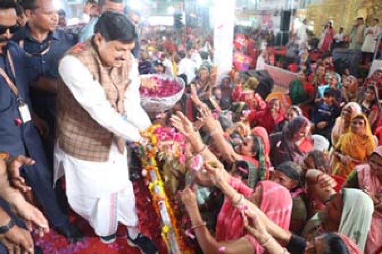 प्रदेश की सभी बहनें हमारा मान हैं, अभिमान हैं, हर बहन को बनाकर देंगे पक्का मकान : मुख्यमंत्री डॉ. यादव