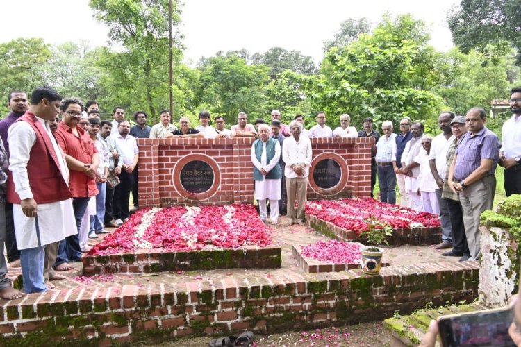 यह रज़ा साहब को मरणोत्तर जीवन देने की कोशिश है - अशोक वाजपेयी