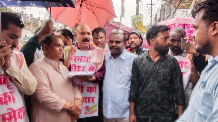किसान देश का अन्नदाता, कांग्रेस किसानों के साथ - एडवोकेट राकेश तिवारी