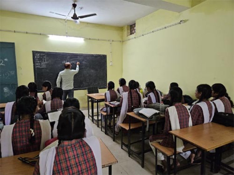 अब गणित के सवाल, जीवविज्ञान के कांसेप्ट और अर्थशास्त्र की थ्योरी समझना हुआ आसान