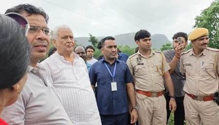 आपदा प्रबंधन मंत्री डॉ. किरोड़ी ने किया सवाई माधोपुर में बाढ़ प्रभावित क्षेत्रों का दौरा