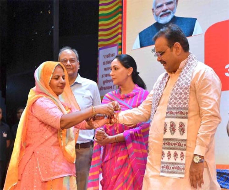 मुख्यमंत्री ने प्रदेशभर में 1 लाख 21 हजार आंगनबाड़ी बहनों को राखी उपहार स्वरूप 501-501 रुपये किए डीबीटी के माध्यम से हस्तांतरित