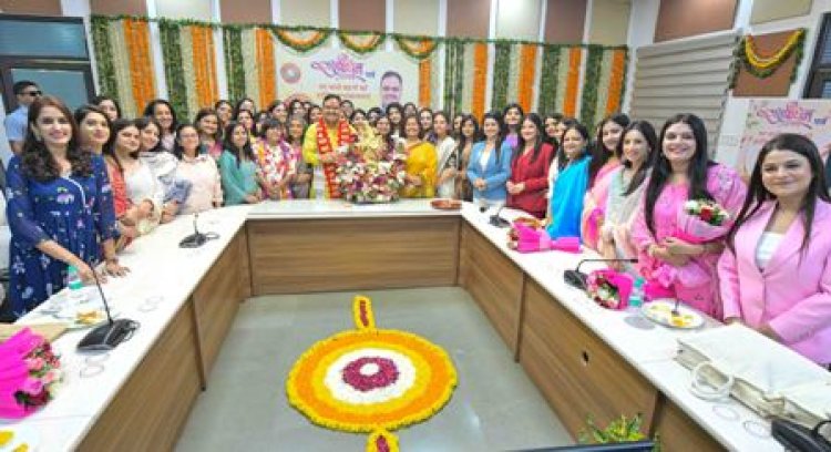 महिला मीडियाकर्मियों ने मुख्यमंत्री के बांधे रक्षा सूत्र , राजस्थान की शिल्पकार, महिला पत्रकार