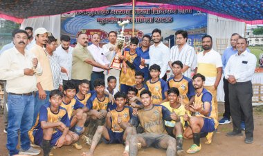 रिवरसाइड नर्मदा वैली मोहगांव ने किया स्वर्गीय मुस्ताक अहमद फुटबॉल प्रीमियर लीग पर कब्ज़ा 