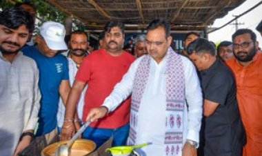 मुख्यमंत्री भजनलाल शर्मा ने आमजन के साथ लिया चाय का स्वाद