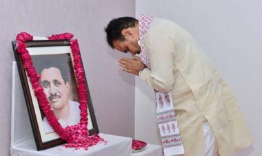 पंडित दीनदयाल उपाध्याय जयंती: मुख्यमंत्री भजनलाल शर्मा ने एकात्म मानववाद के प्रणेता -स्व. पंडित दीनदयाल उपाध्याय को पुष्पांजलि अर्पित की