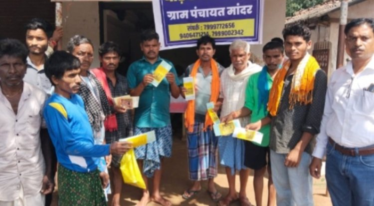 मुख्यमंत्री साय के निर्देश पर त्वरित अमल : बाढ़ पीड़ितों को राशन-ईलाज के साथ अब जरूरी दस्तावेज बनाने का काम भी शुरू