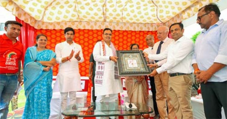मुख्यमंत्री भजनलाल शर्मा ने अखिल भारतीय तेरापंथ युवक परिषद् द्वारा आयोजित ब्लड डोनेशन ड्राइव में की शिरकत आमजन से रक्तदान करने और स्वदेशी अपनाने का किया आह्वान