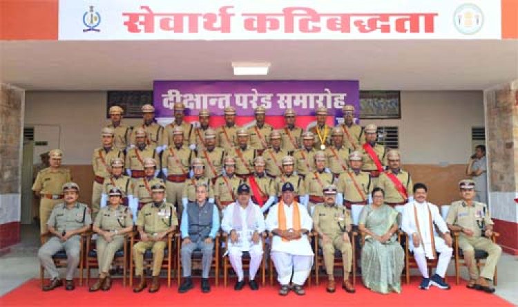 अपराध के बदलते स्वरूप में पुलिस रहे सजग एवं अपडेट, एक्टिव पुलिसिंग से प्रदेश में गिरा अपराध का ग्राफ: मुख्यमंत्री भजनलाल शर्मा