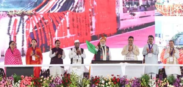 राज्यपाल ने प्रधानमंत्री मोदी का राजस्थान में किया स्वागत और अभिनंदन, प्रदेश को मिली विकास योजनाओं के लिए जताया आभार