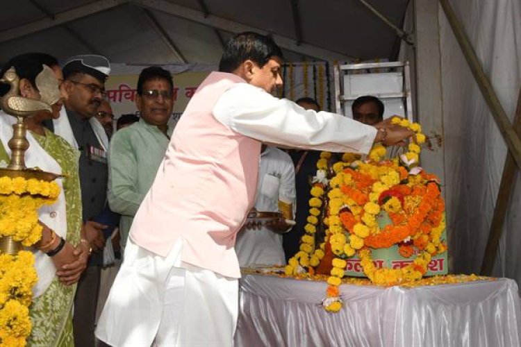 हमें हमारी पराक्रमी सेना पर गर्व है: मुख्यमंत्री डॉ. यादव