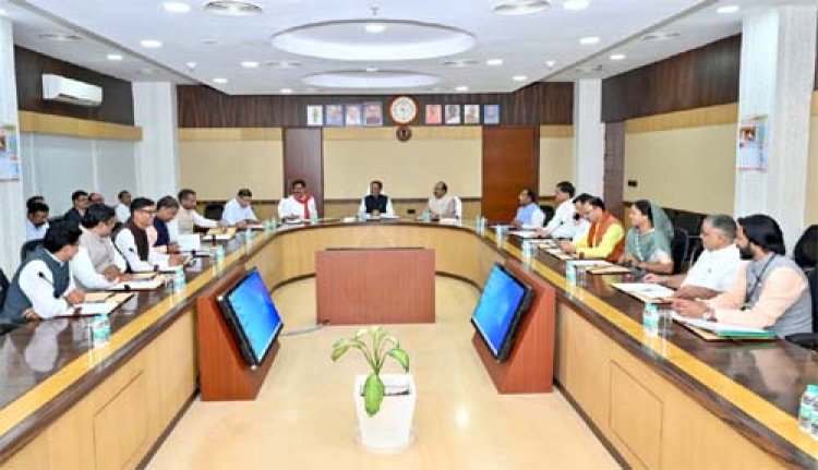CM साय की अध्यक्षता में कैबिनेट की बैठक, महत्वपूर्ण निर्णय लिए गए