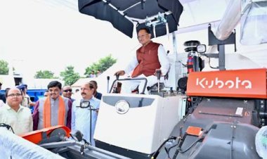 PM मोदी ने किसानों के लिए 41 हजार करोड़ रूपए से अधिक की दो नई योजनाओं का किया शुभारंभ