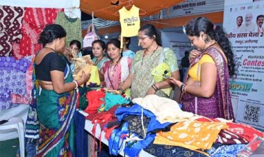 सरस मेला 2025 में 17 राज्यों की स्व सहायता समूह की महिलाओं ने लिया भाग