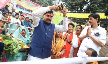 अपनों के सुख समृद्धि के लिए कष्ट सहते हुए आनंद के साथ व्रत रखने वाली माता-बहनों को मेरा नमन : मुख्यमंत्री डॉ. यादव