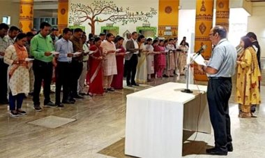 राष्ट्रीय एकता दिवस पर मंत्रालय में अधिकारी-कर्मचारियों ने शपथ ली
