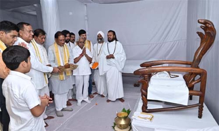 गुरु घासीदास बाबा के आदर्शों पर चलकर बनाएंगे विकसित छत्तीसगढ़ : मुख्यमंत्री साय