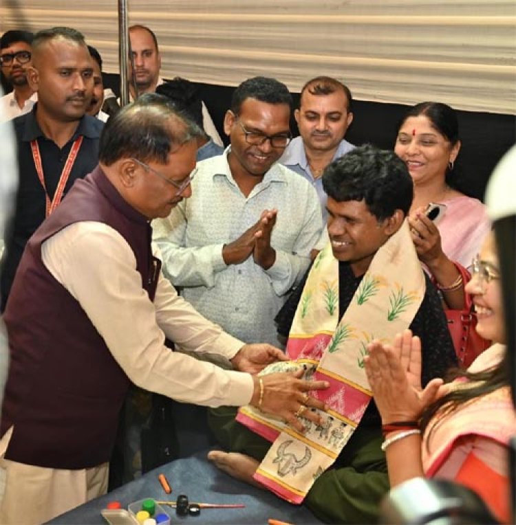 दिव्यांगजनों के सशक्तिकरण के लिए सरकार संकल्पित: मुख्यमंत्री विष्णुदेव साय
